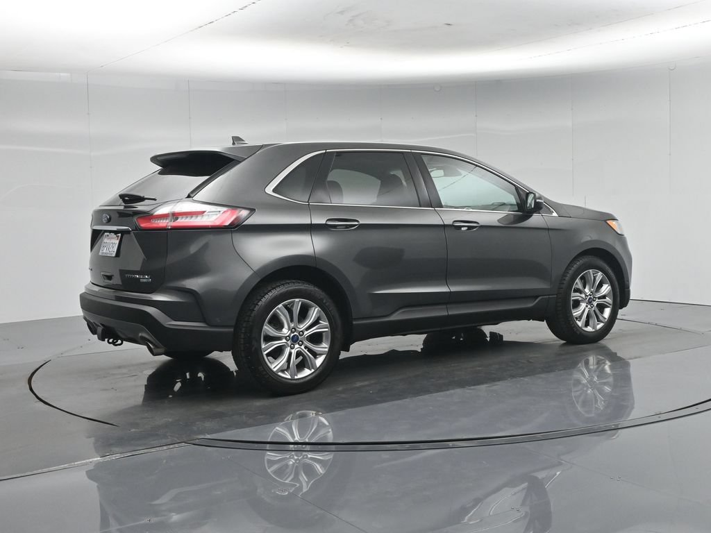 Used 2020 Ford Edge Titanium w/ Equipment Group 301A AWD/4WD image 30