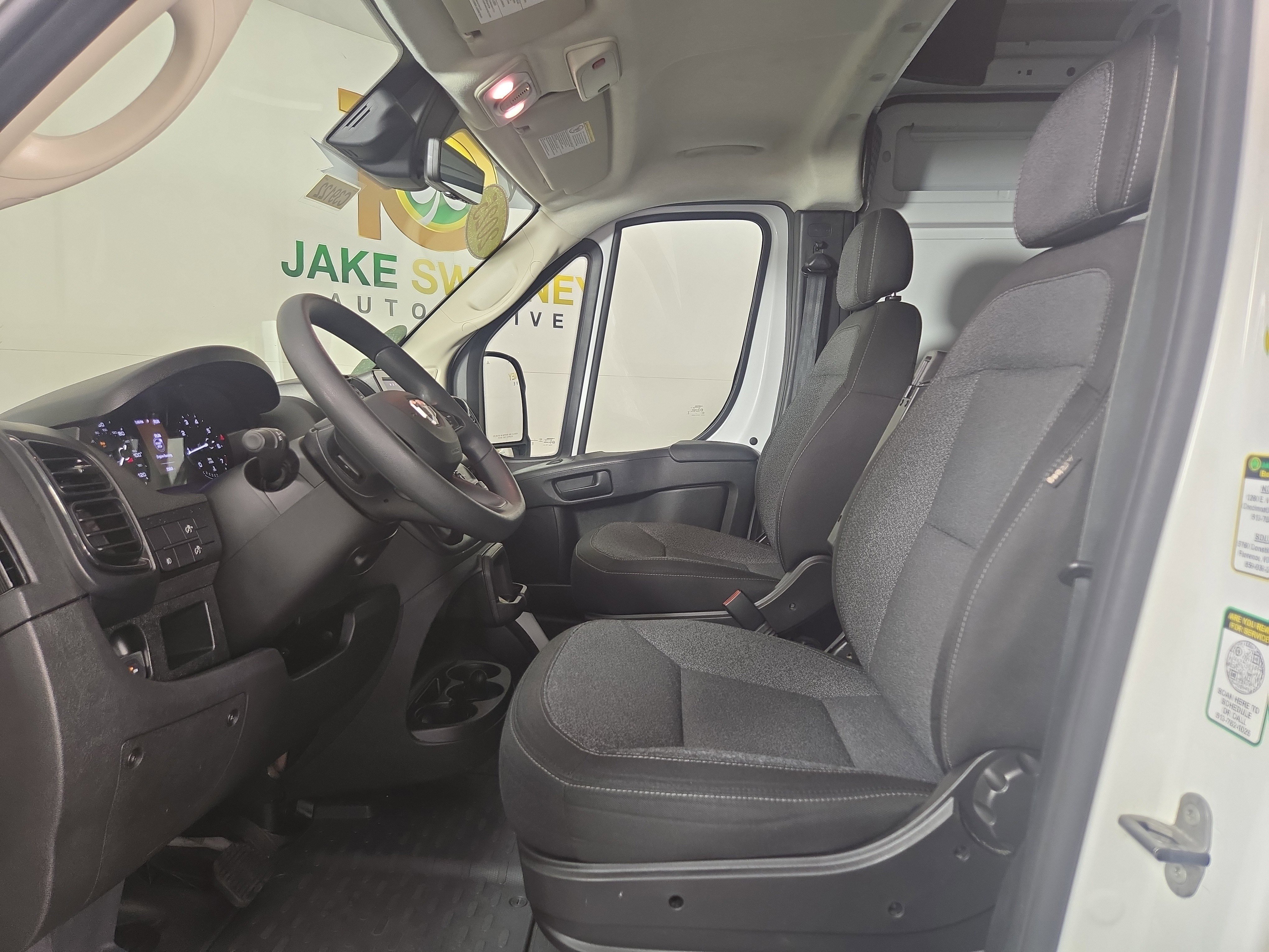 Used 2025 RAM ProMaster 2500 w/ Safety Group FWD image 12