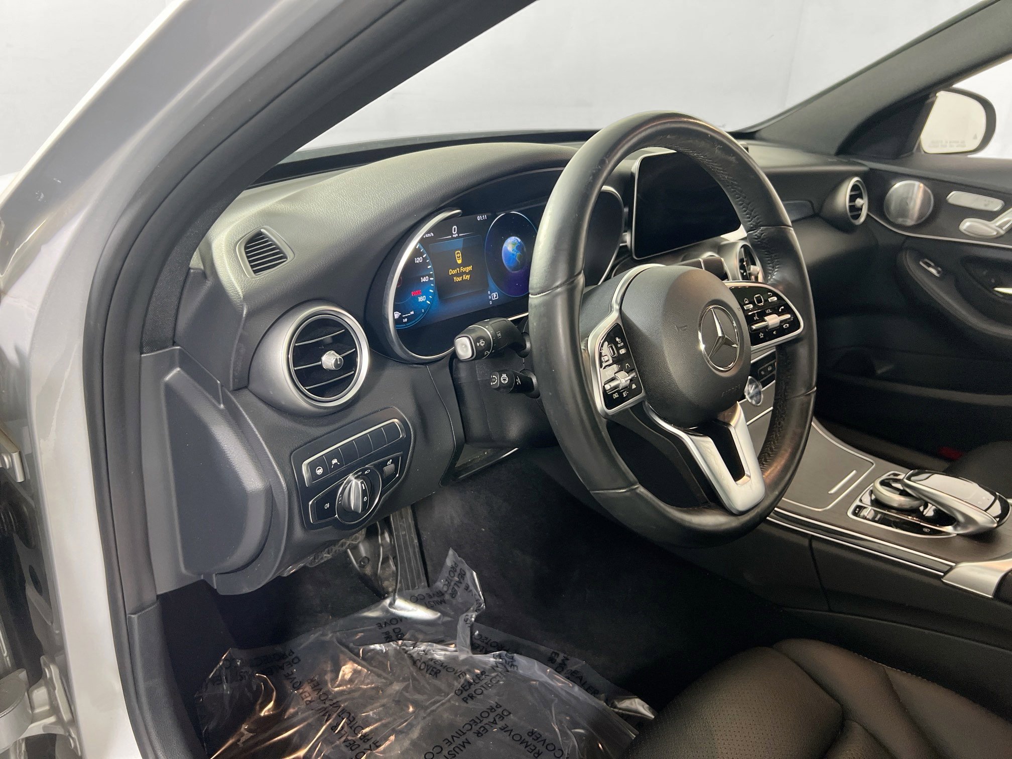 Used 2021 Mercedes-Benz C 300 4MATIC Sedan image 9