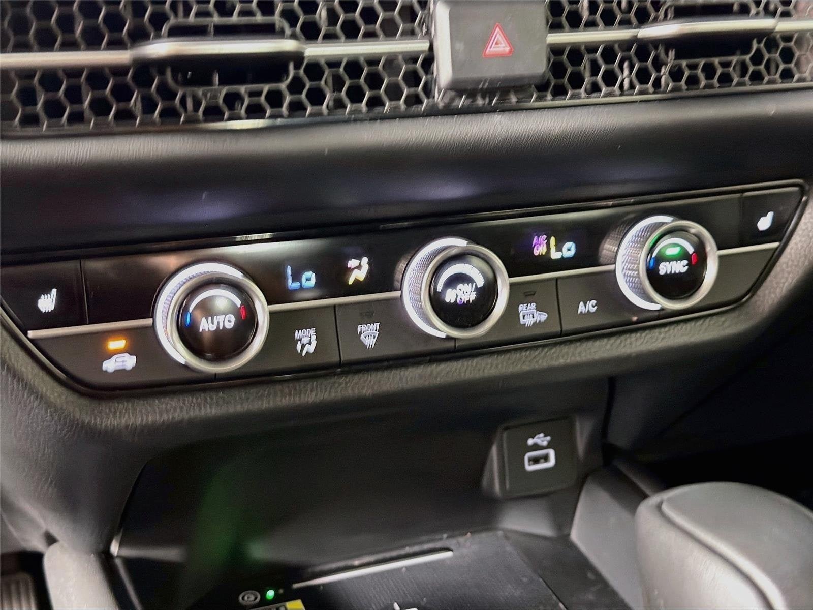 Used 2025 Honda HR-V EX-L image 17