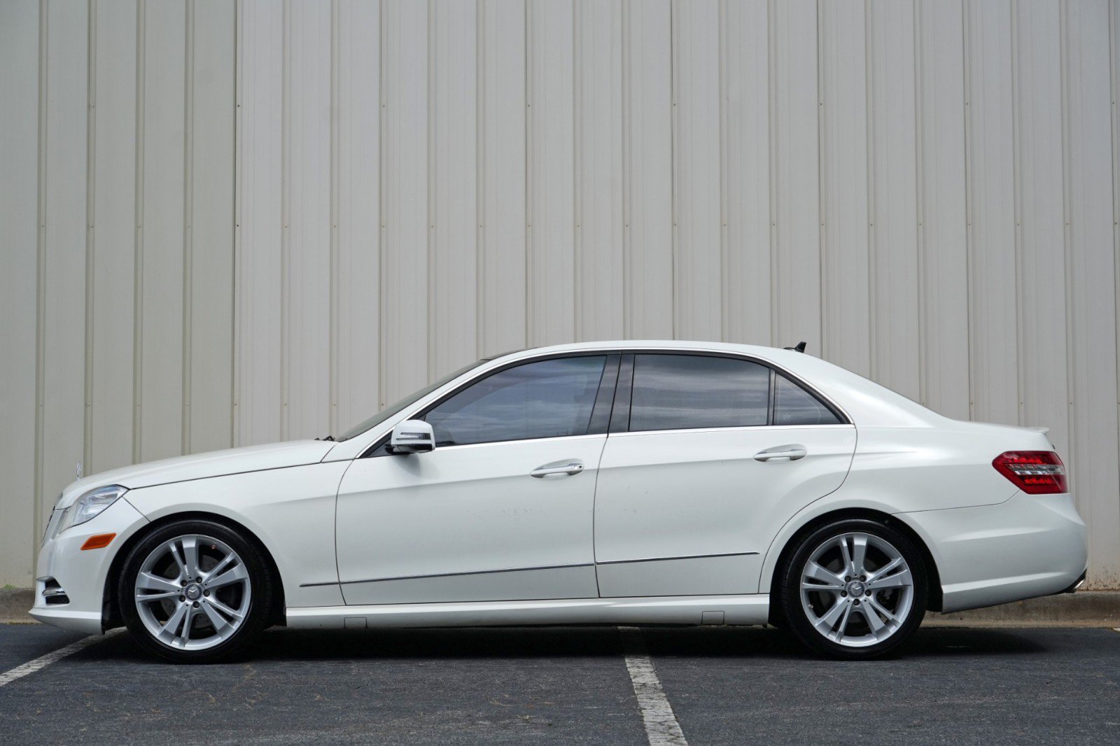 Used 2013 Mercedes-Benz E 350 Sedan image 8