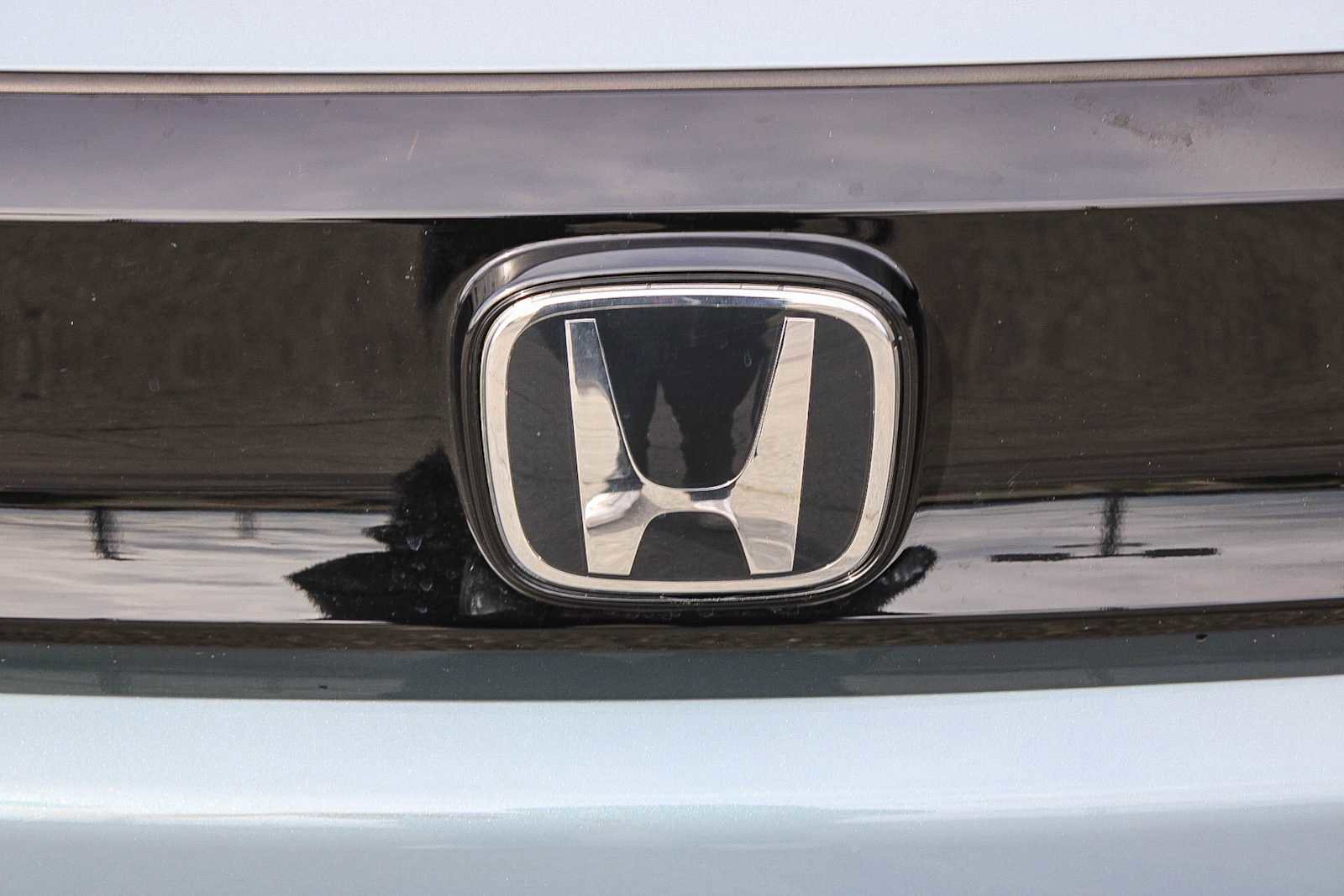 Certified 2026 Honda Prologue Touring image 11
