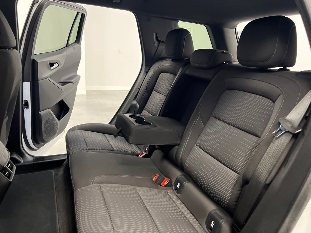 Used 2025 Chevrolet Equinox LT image 14