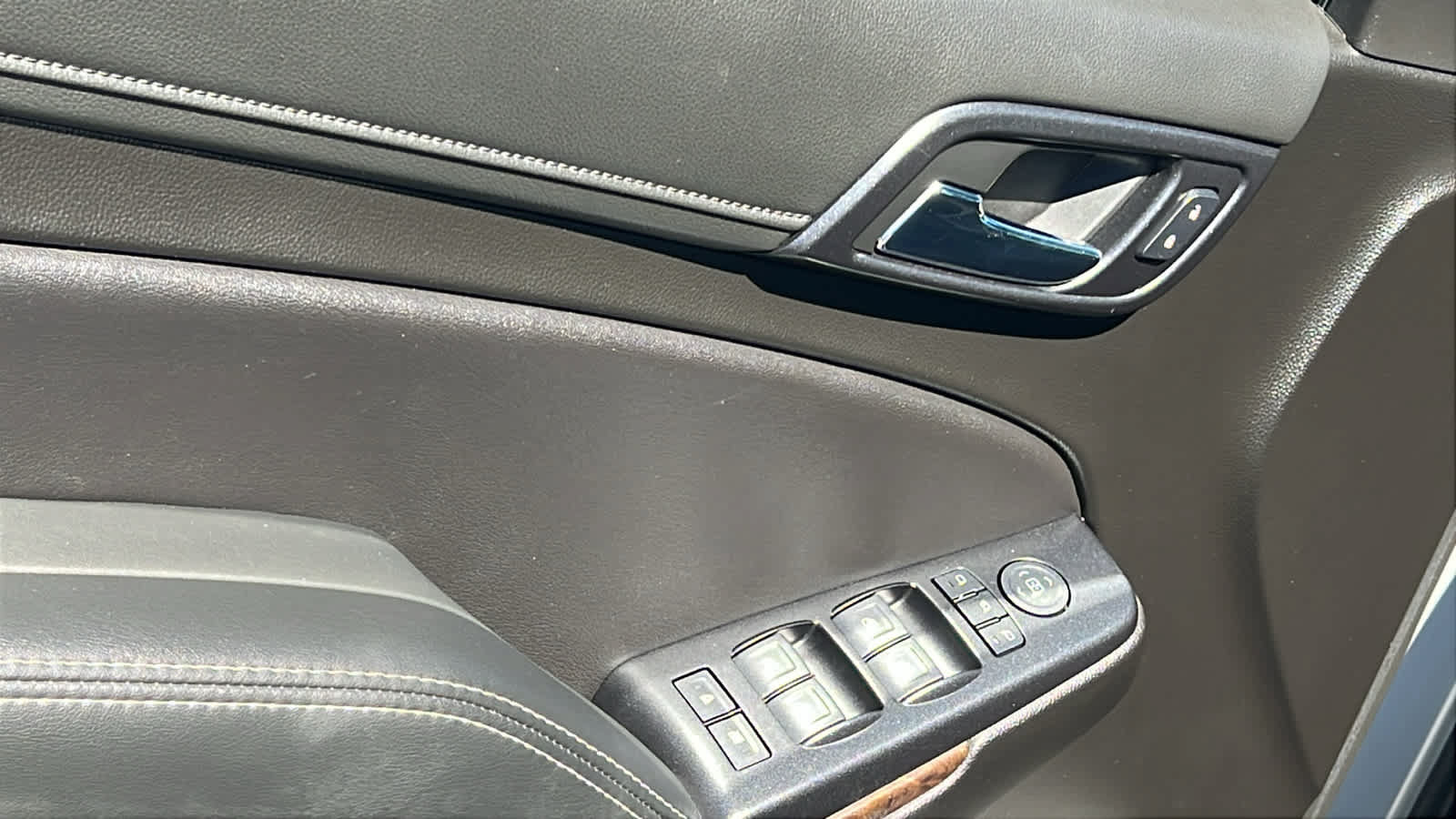 Used 2019 Chevrolet Tahoe LT AWD/4WD image 22