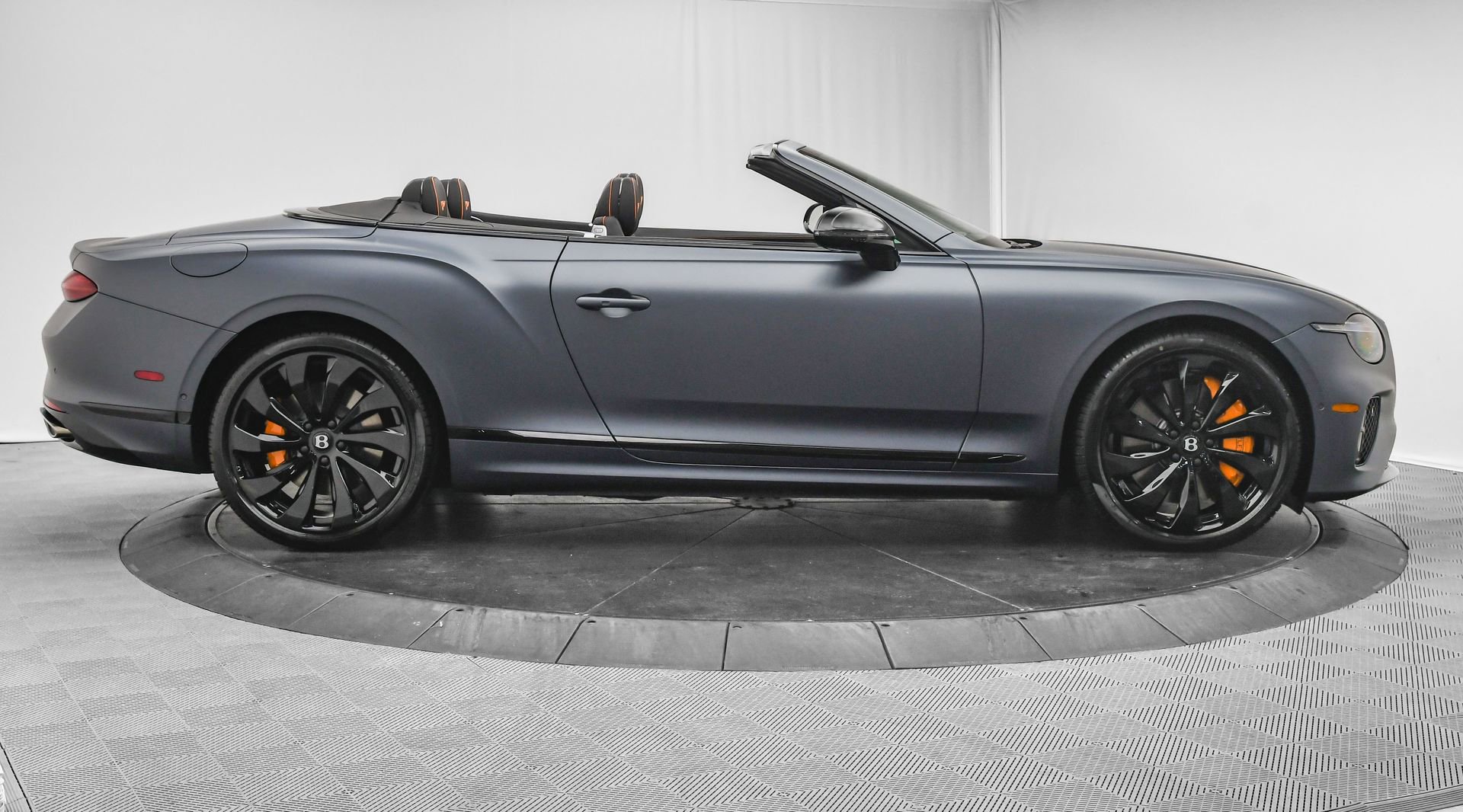 New 2026 Bentley Continental GTC AWD/4WD image 5