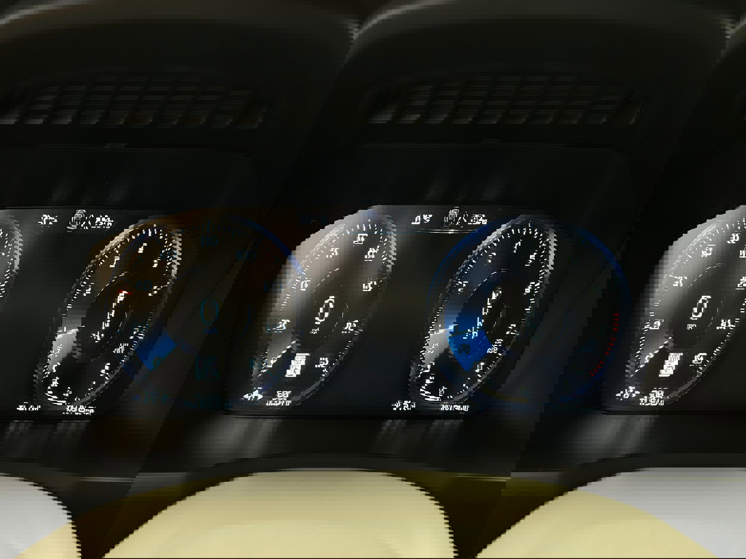 Used 2021 Volvo XC90 T5 Momentum w/ Advanced Package image 14