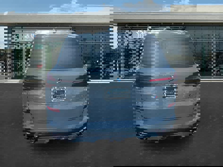 New 2026 BMW X5 M60i image 6