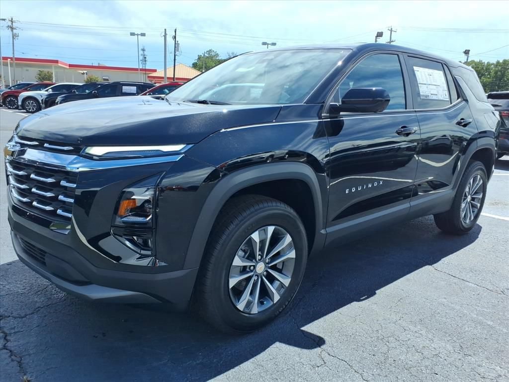 New 2027 Chevrolet Equinox LT w/ Convenience Package II FWD image 8
