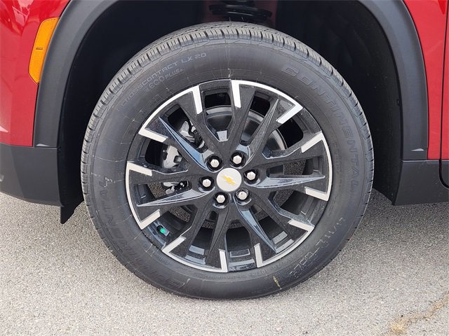 New 2026 Chevrolet Traverse LT w/ Sun and Wheel Package image 13