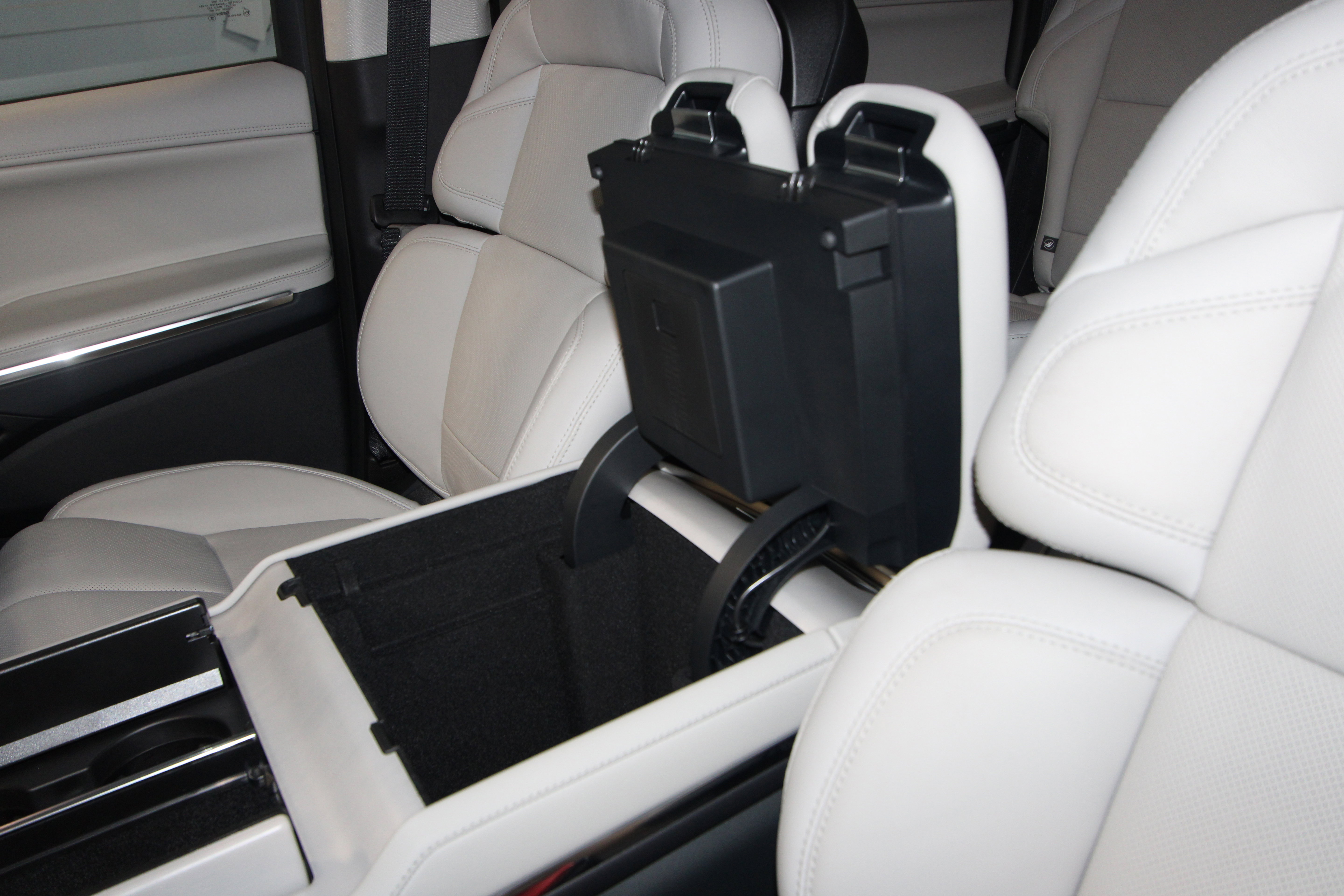 New 2026 Lincoln Navigator L Reserve AWD/4WD image 20