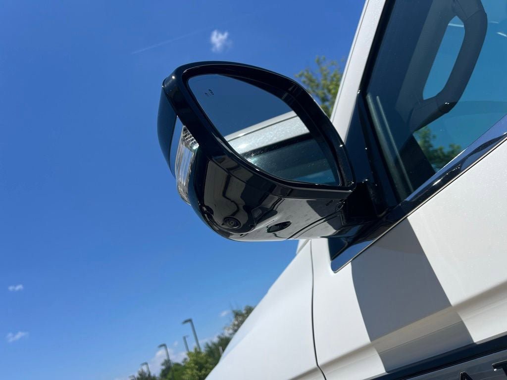 Used 2026 Lincoln Navigator Premiere AWD/4WD image 43