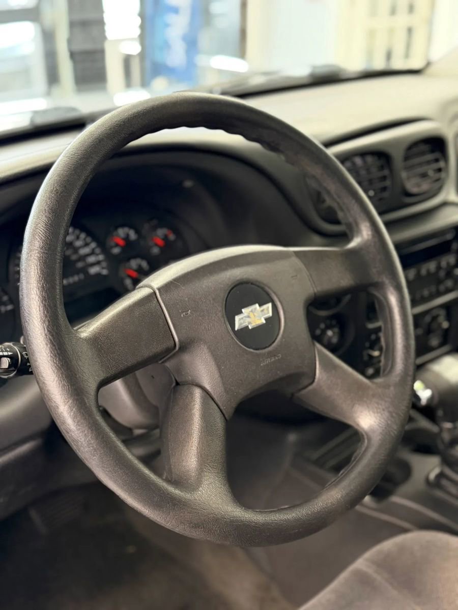 Used 2008 Chevrolet TrailBlazer LT w/ Sun And Sound Package image 10