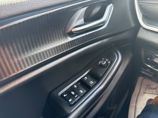 Certified 2024 Jeep Grand Cherokee Altitude AWD/4WD image 25