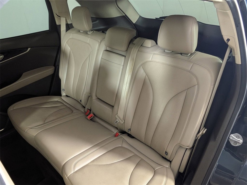 Used 2022 Lincoln Nautilus Reserve image 25