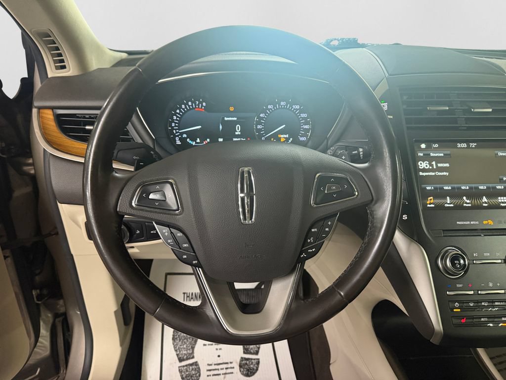 Used 2019 Lincoln MKC Select w/ Select Plus Package FWD image 20