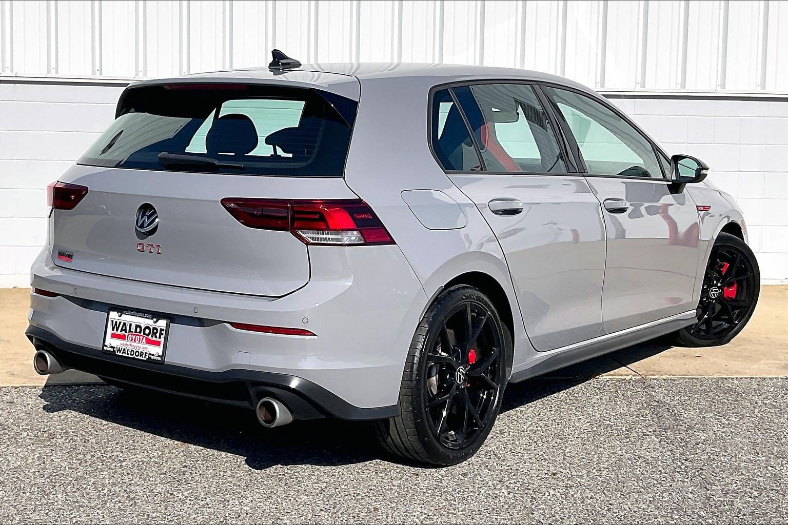 Used 2024 Volkswagen GTI S FWD image 17