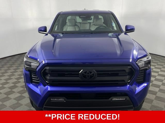 Used 2025 Toyota Tacoma SR5 RWD image 2