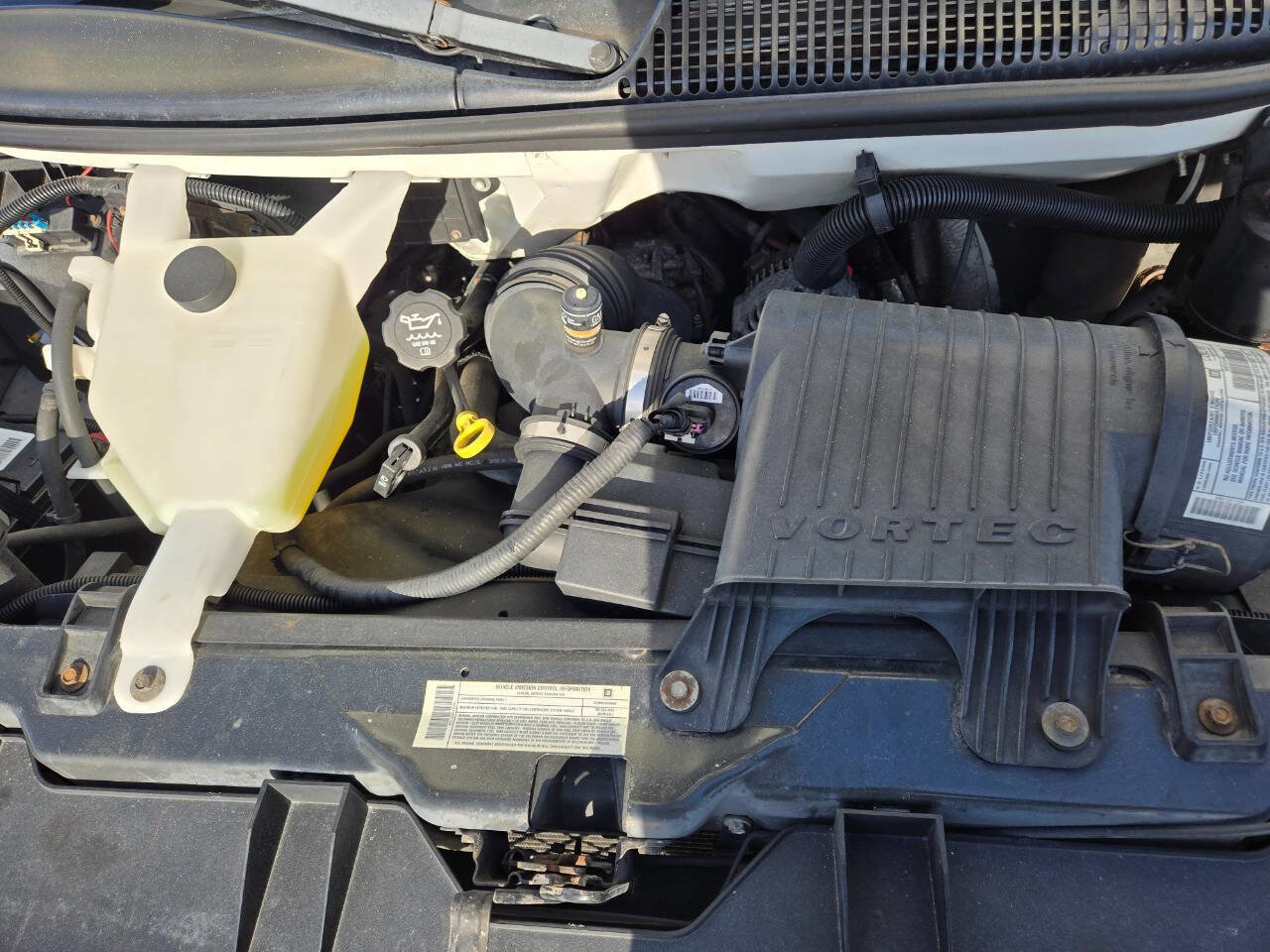 Used 2003 Chevrolet Express 2500 image 26