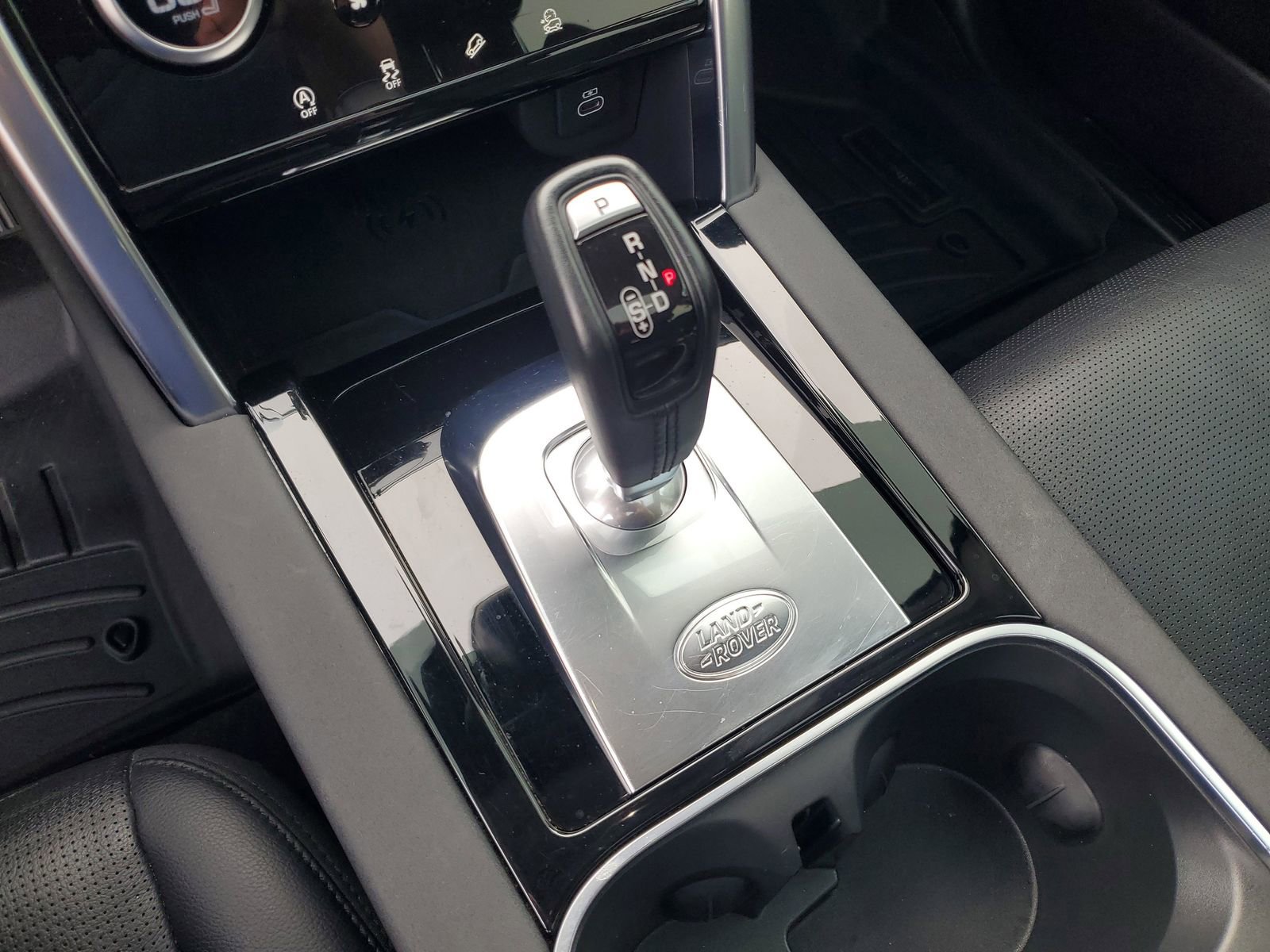 Used 2021 Land Rover Discovery Sport SE image 28