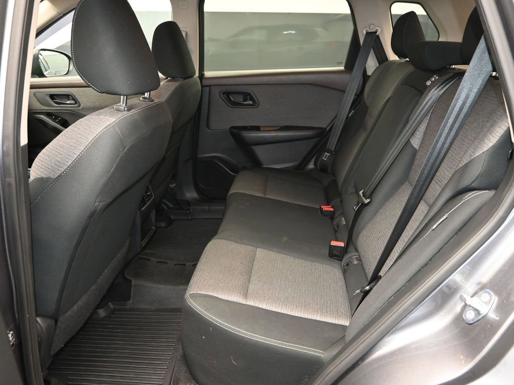 Used 2021 Nissan Rogue S image 13