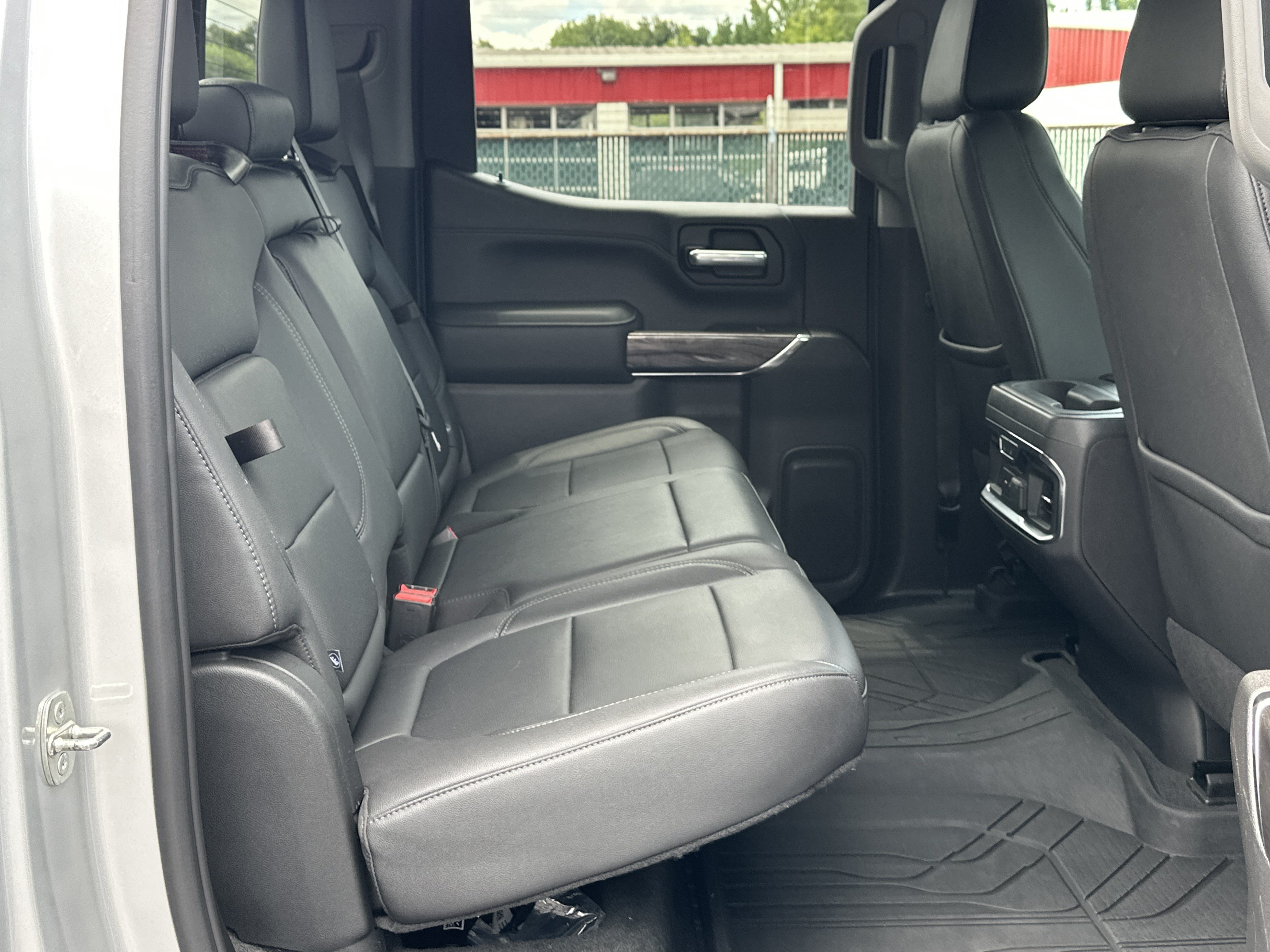 Used 2021 Chevrolet Silverado 1500 LTZ w/ LTZ Premium Package AWD/4WD image 13