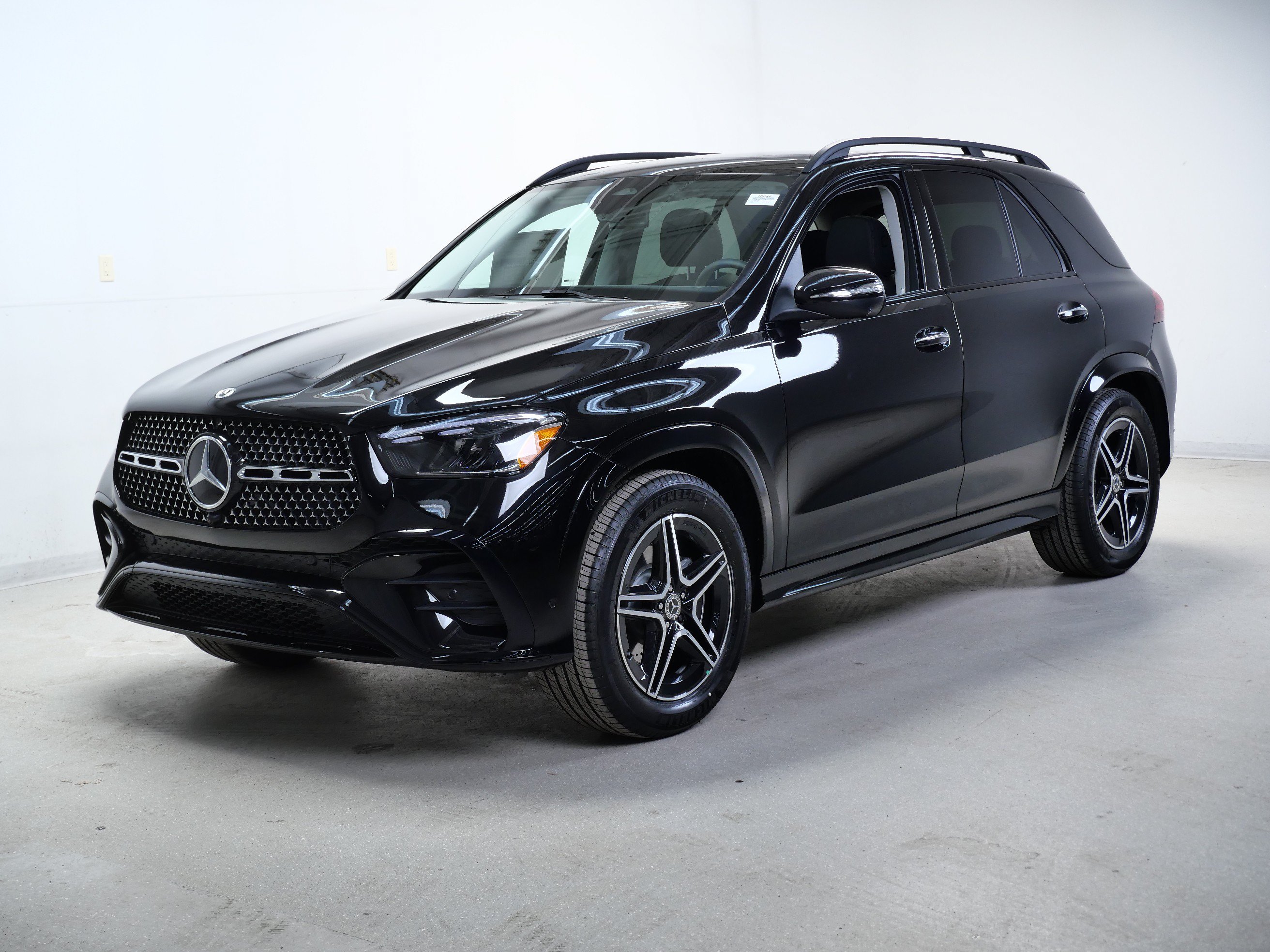 New 2026 Mercedes-Benz GLE 350 4MATIC image 4