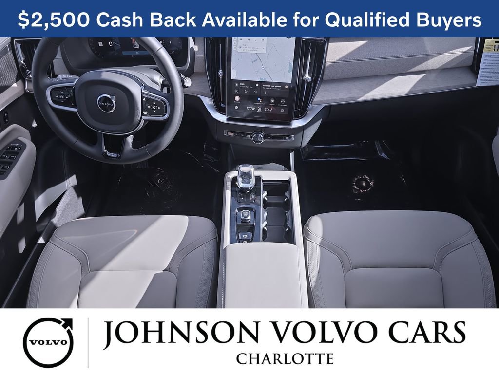 New 2026 Volvo XC90 B6 Plus w/ Protection Package Premier image 11
