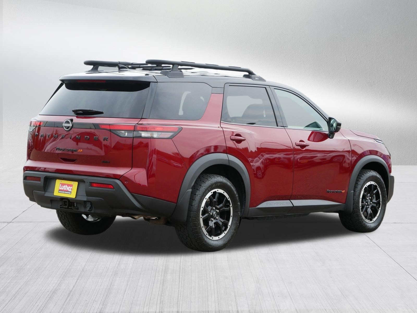 Used 2023 Nissan Pathfinder Rock Creek AWD/4WD image 7