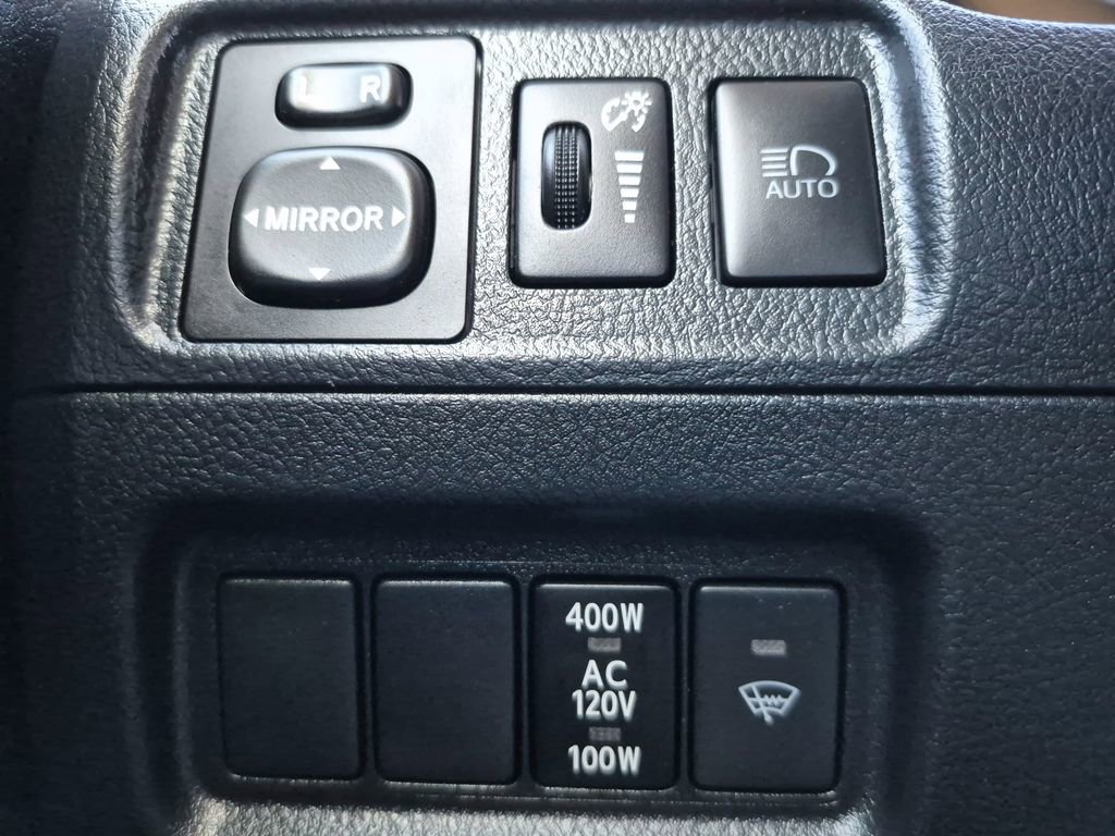 Used 2024 Toyota 4Runner TRD Off-Road image 25