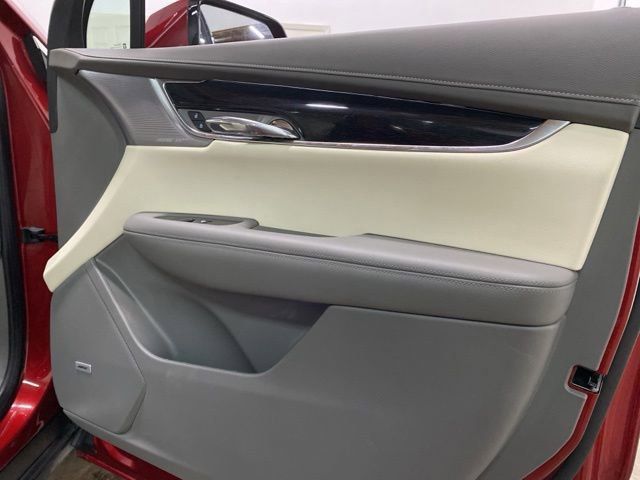 Used 2023 Cadillac XT6 Premium Luxury w/ Technology Package AWD/4WD image 90
