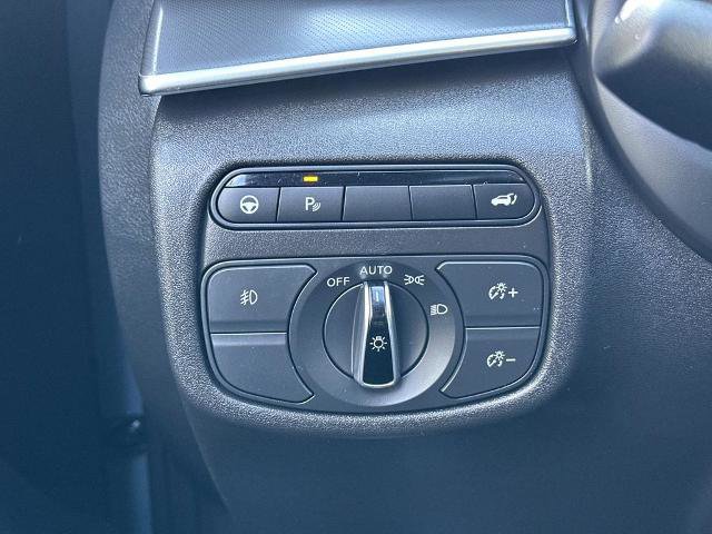 Certified 2025 INFINITI QX55 Luxe w/ Cargo Package image 17