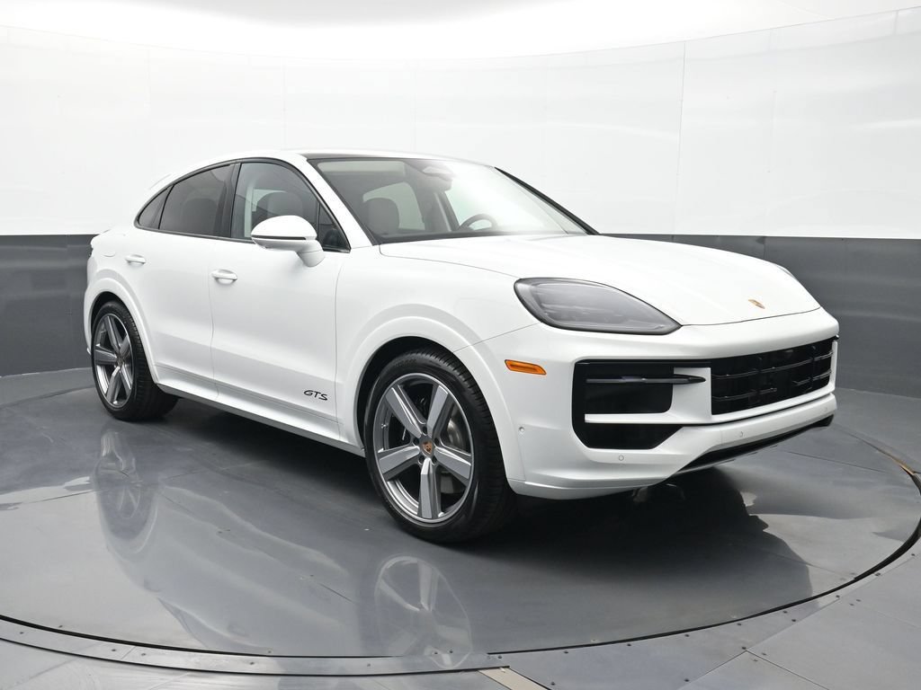New 2026 Porsche Cayenne GTS AWD/4WD image 22
