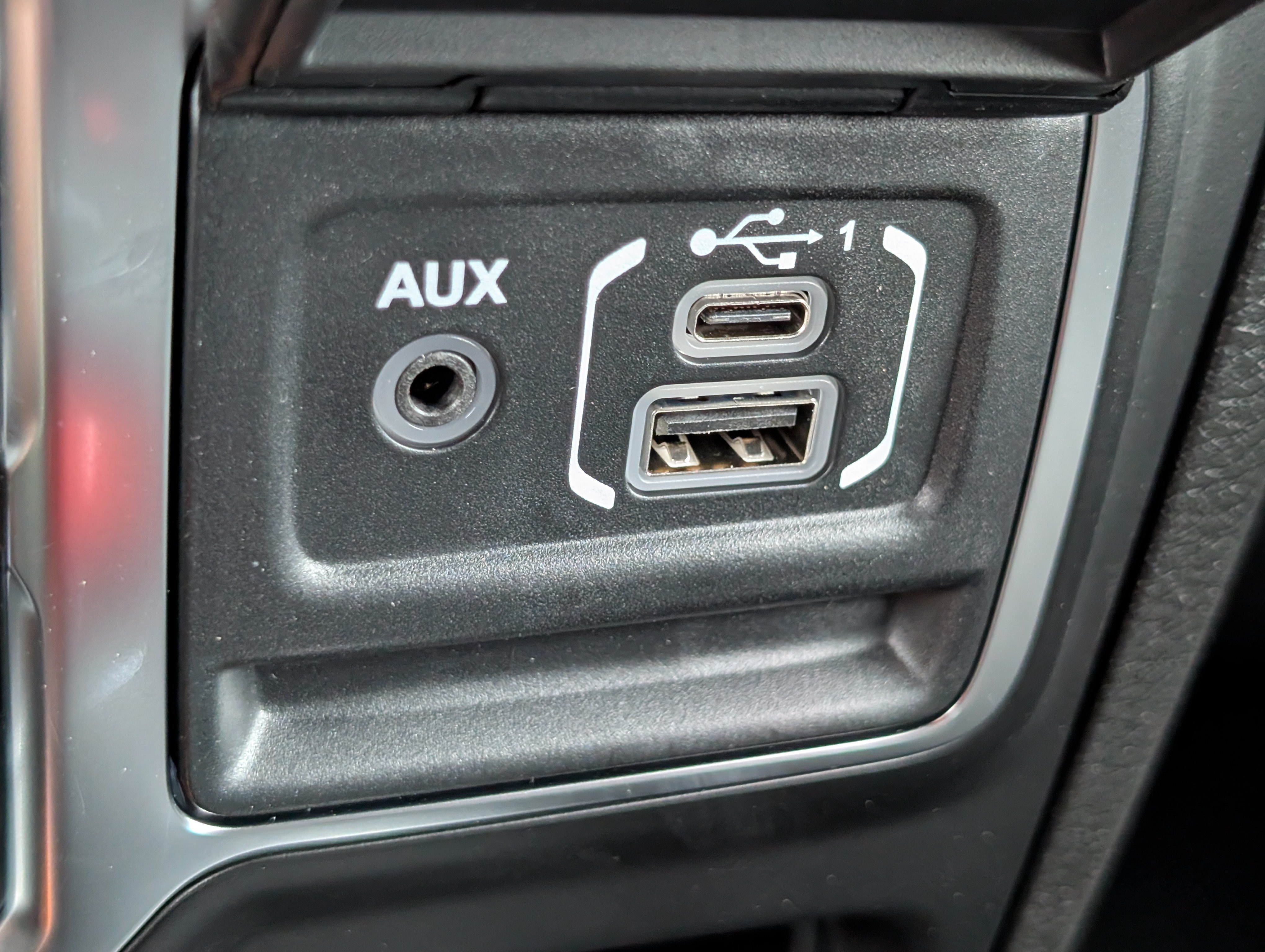 New 2026 Jeep Wrangler Unlimited Sahara AWD/4WD image 20