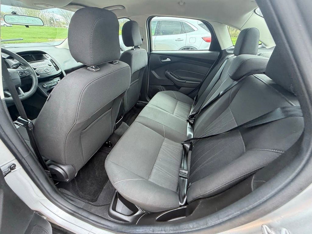 Certified 2017 Ford Focus SE image 19