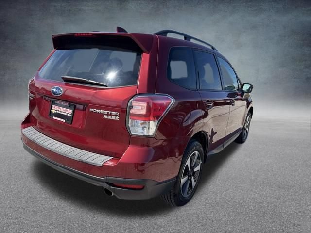 Used 2017 Subaru Forester 2.5i Premium AWD/4WD image 6