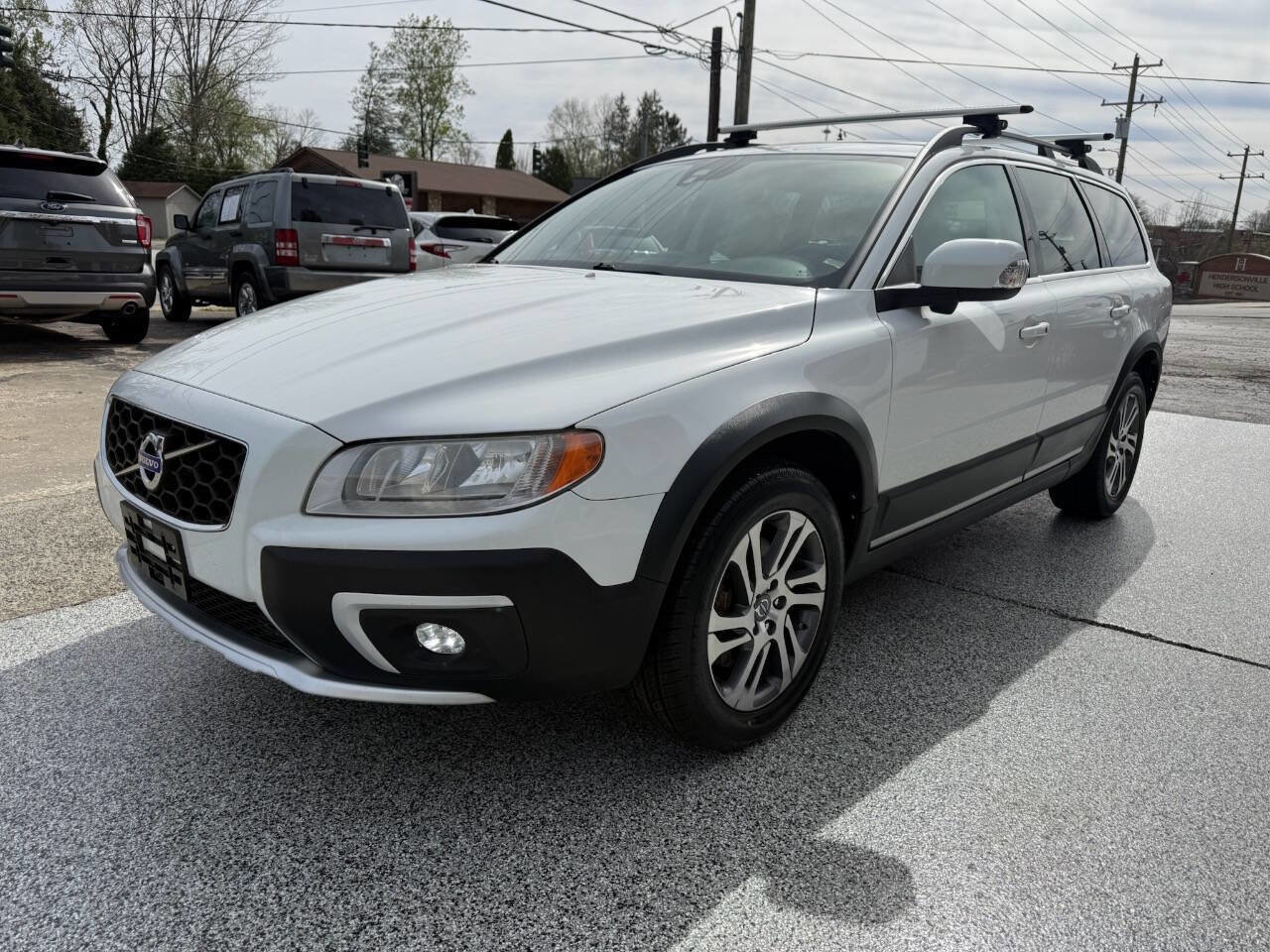 Used 2015 Volvo XC70 T5 Premier image 2