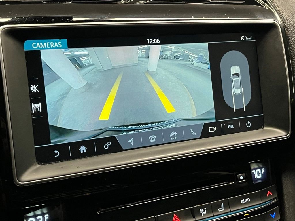 Used 2017 Jaguar F-PACE Prestige image 26