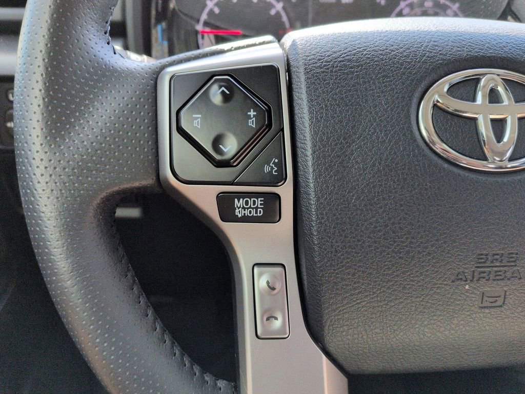 Used 2022 Toyota 4Runner SR5 Premium w/ Moonroof Package image 19