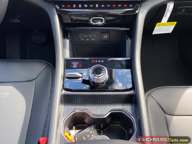 New 2026 Jeep Grand Cherokee Limited w/ Limited Altitude Package AWD/4WD image 13