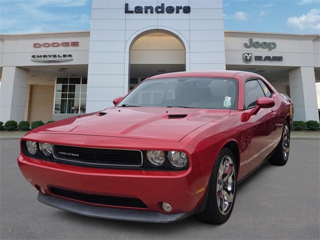 Used 2012 Dodge Challenger SXT Plus image 1