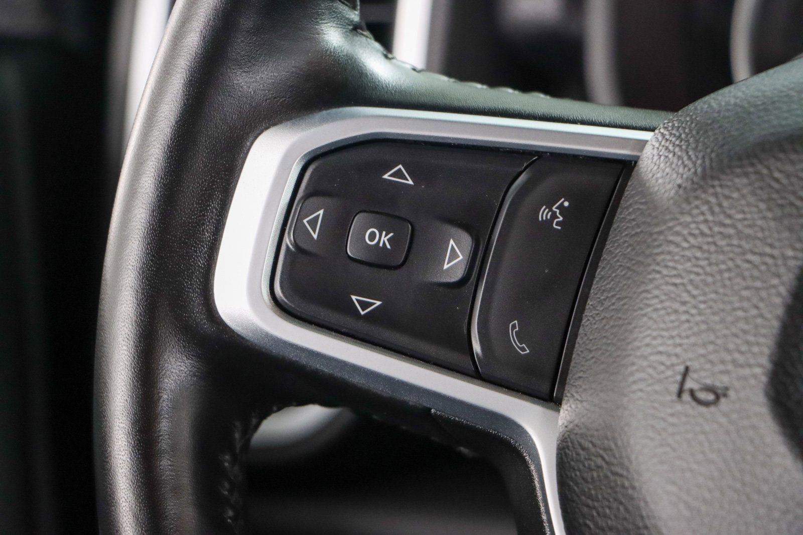 Used 2024 RAM 2500 Big Horn w/ Night Edition image 14