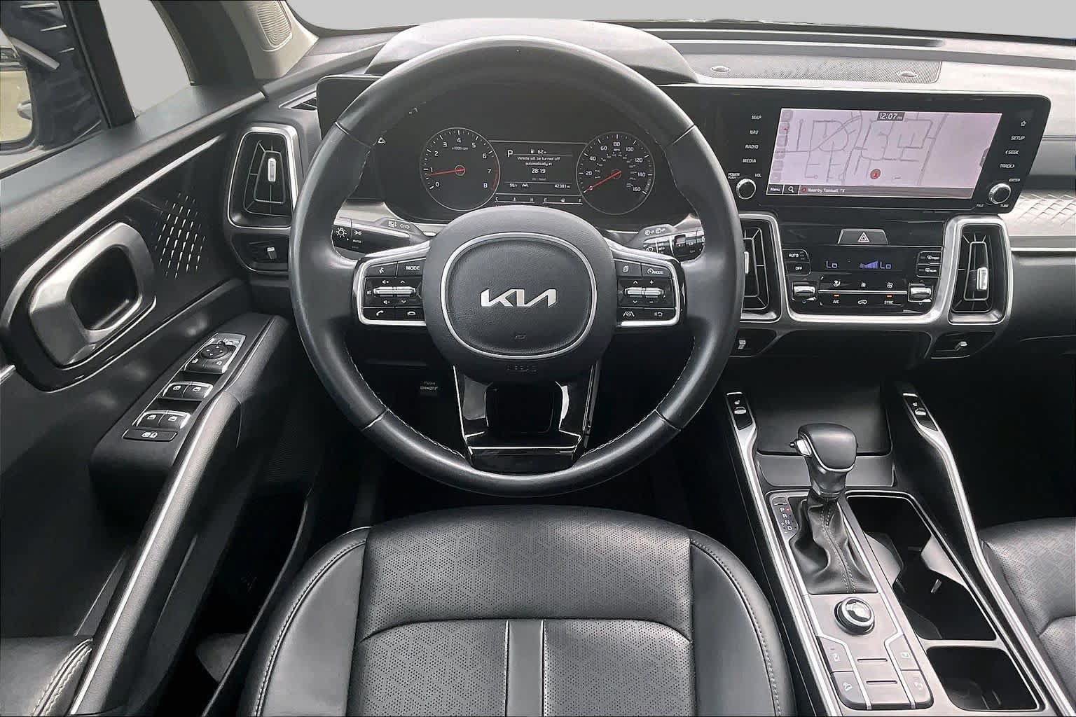 Certified 2023 Kia Sorento S w/ Panoramic Sunroof Package FWD image 6