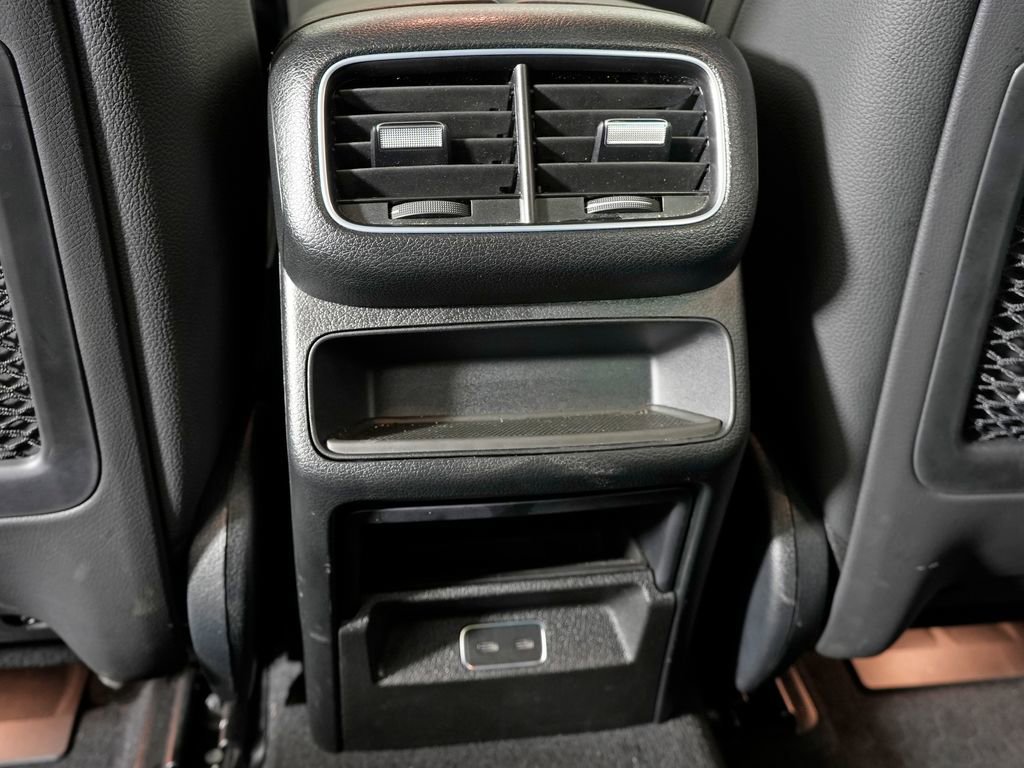 Certified 2025 Mercedes-Benz GLE 450e 4MATIC image 33