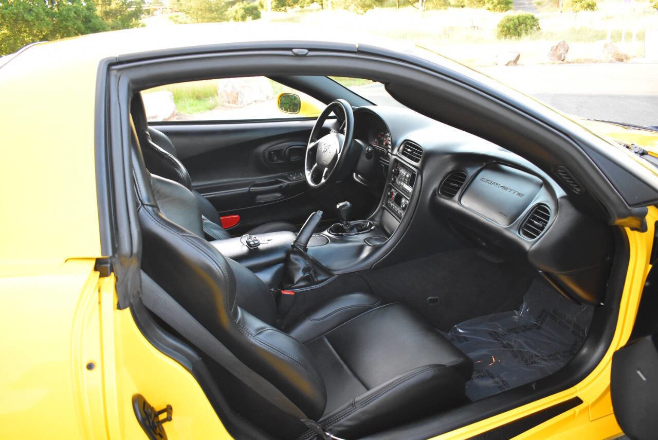 Used 2003 Chevrolet Corvette Z06 w/ Memory Package, 3 Drivers RWD image 42