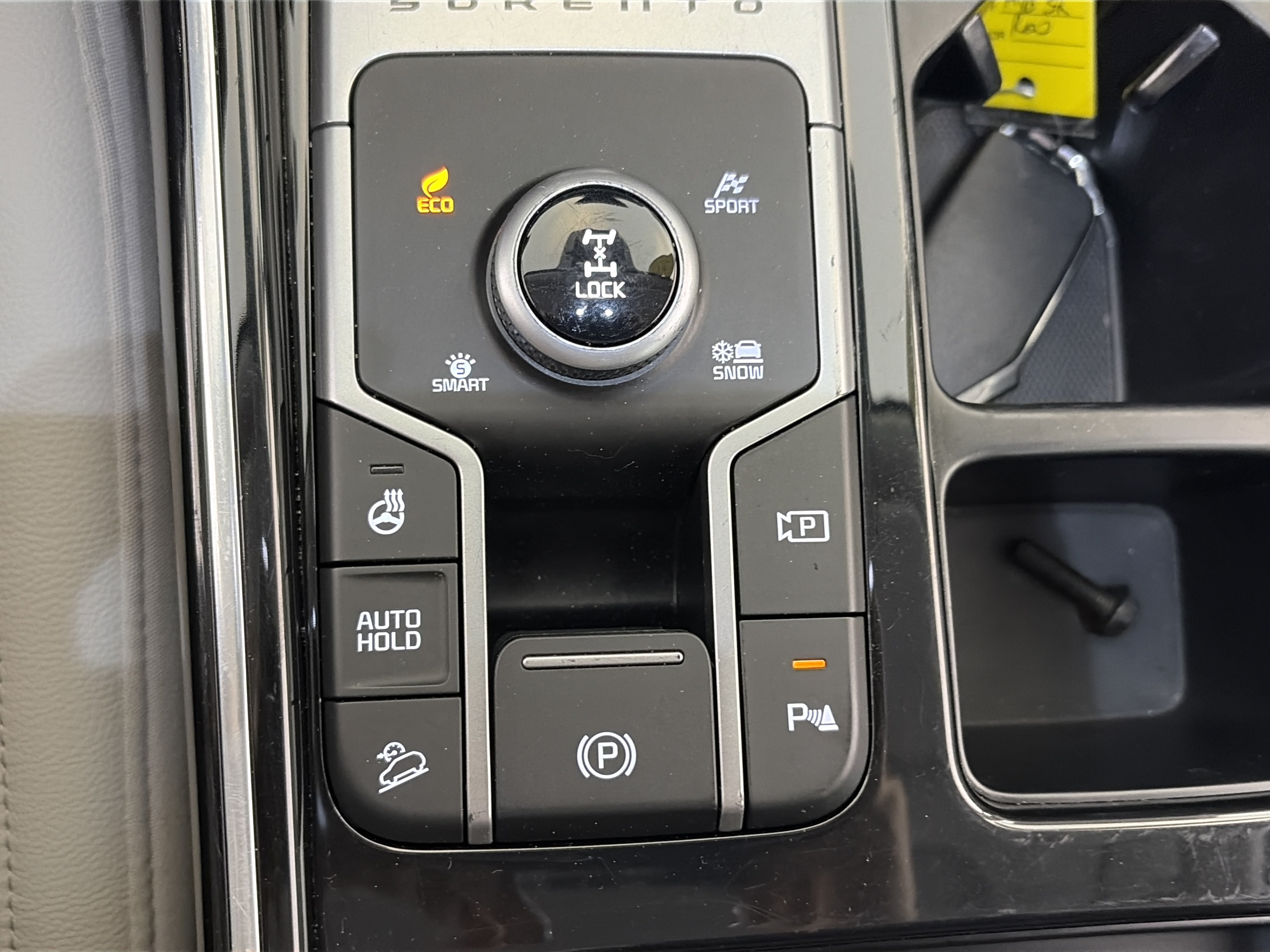 Certified 2023 Kia Sorento SX Prestige w/ Panoramic Sunroof Package AWD/4WD image 32