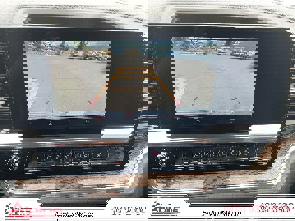 Used 2024 GMC Sierra 1500 Elevation image 18