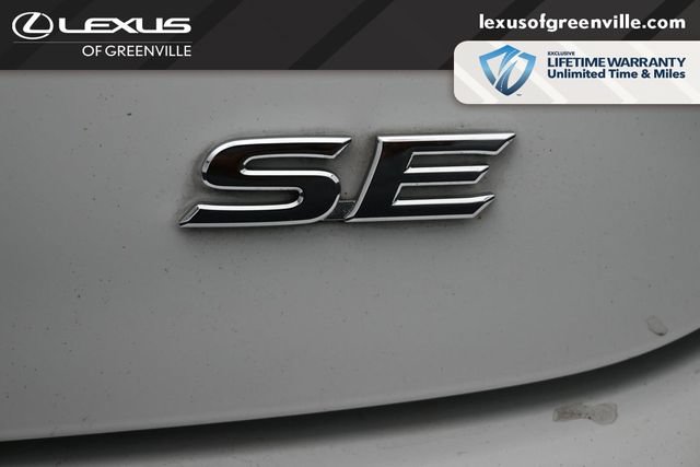 Used 2025 Toyota Camry SE w/ Multimedia Upgrade Package FWD image 10