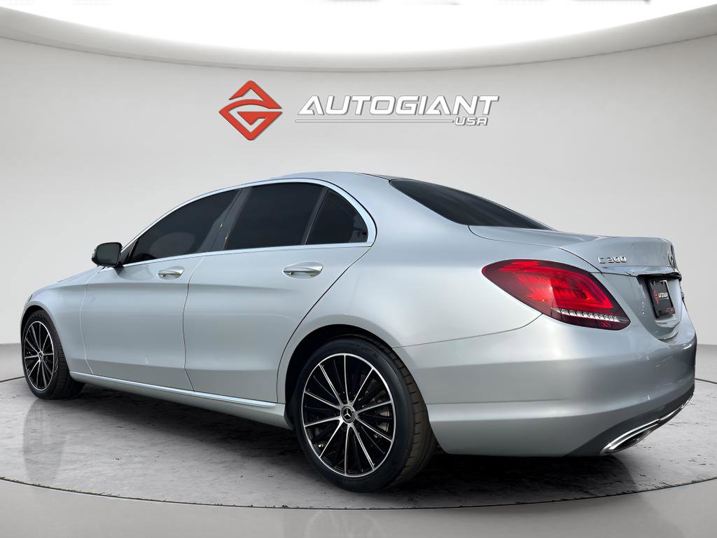 Used 2020 Mercedes-Benz C 300 Sedan image 4