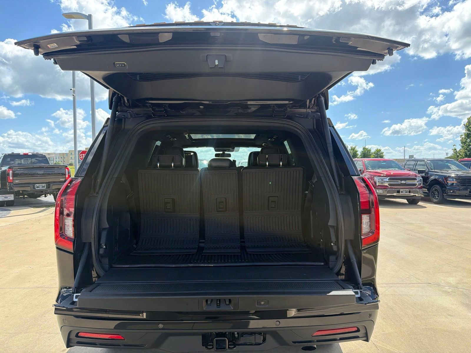 Used 2026 Ford Expedition Tremor AWD/4WD image 5