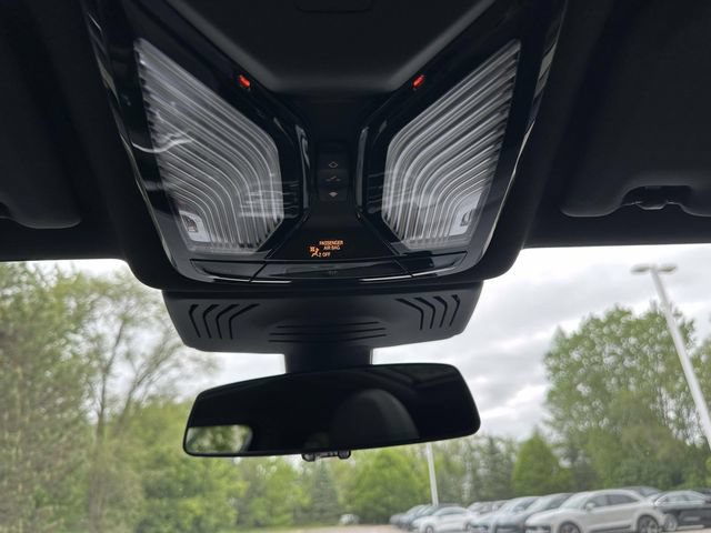 Used 2024 BMW X4 M40i AWD/4WD image 36